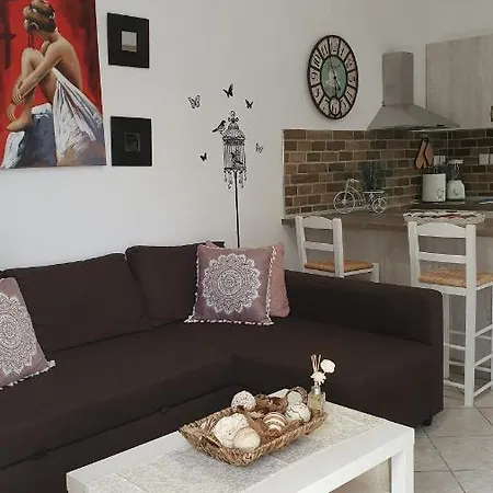 Figareto Studio Kanoni (Corfu)